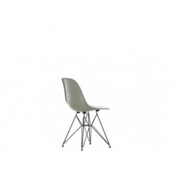 Eames Fiberglass Chairs DSR